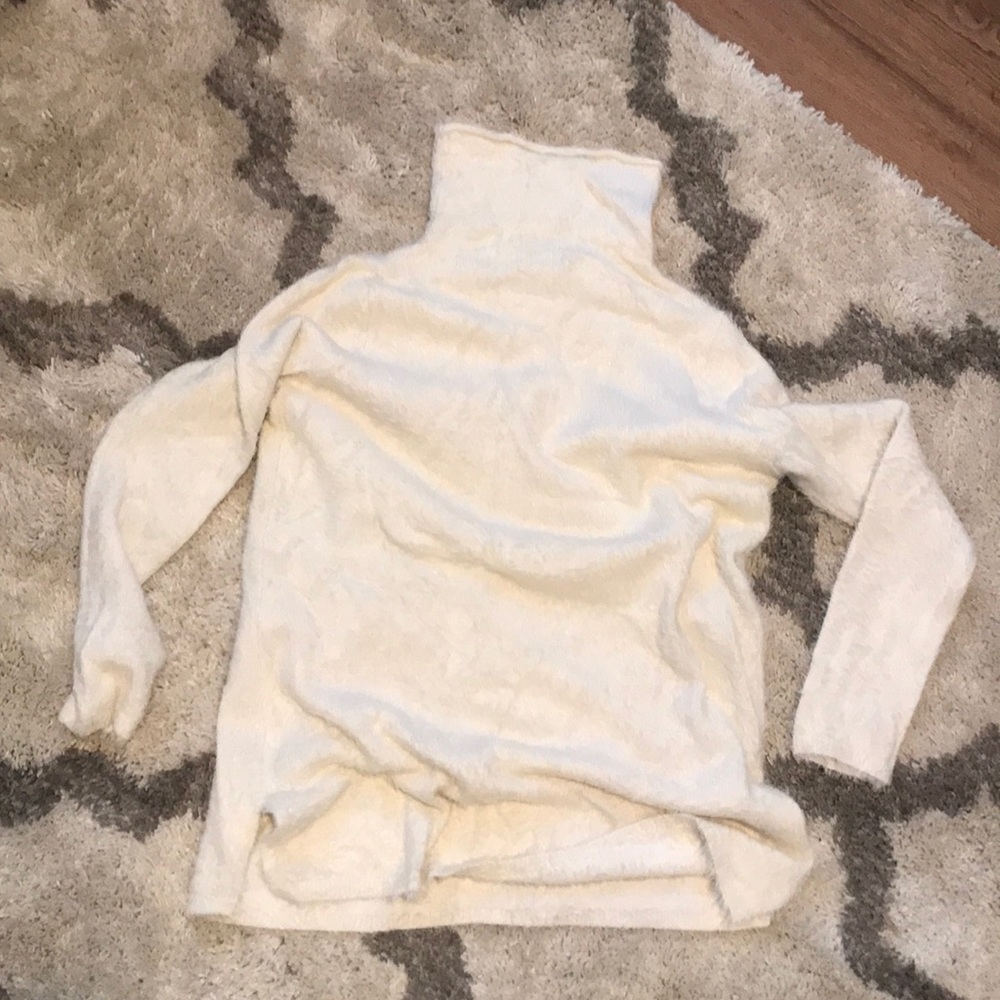 American Eagle sweater NWT